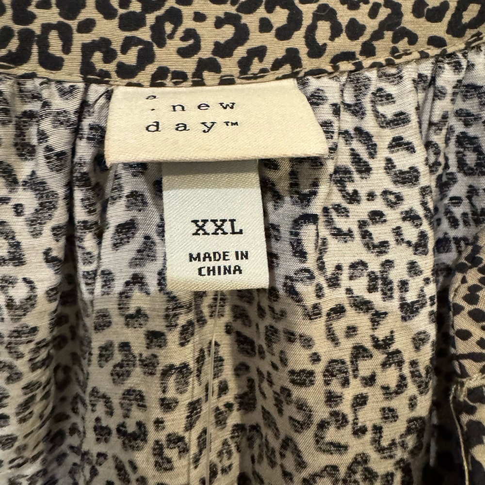 A New Day Leopard Print Balloon Sleeve Tiered Midi Dress XXL NWT - Picture 4 of 6